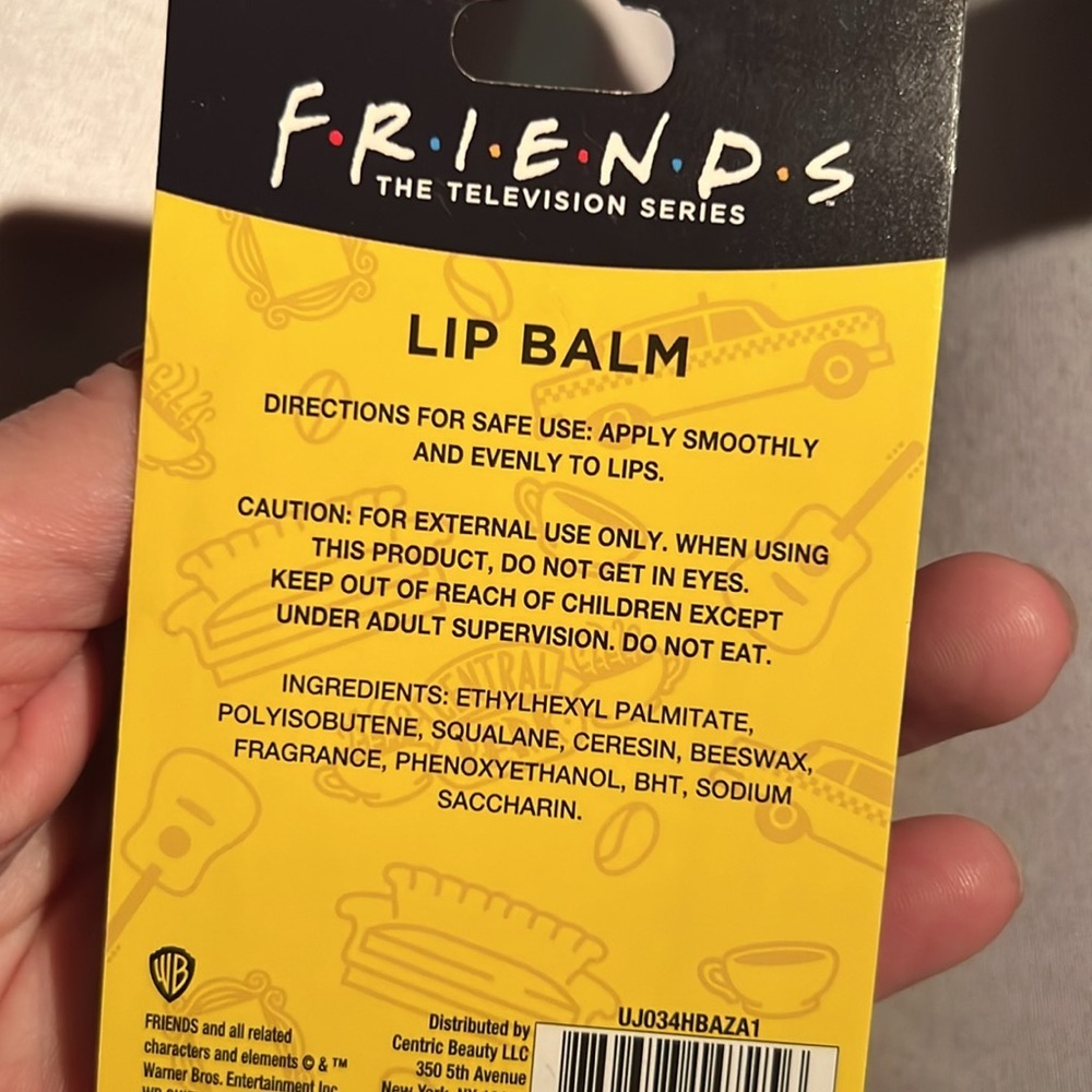 Friends central perk lip balms 3 pack - Picture 2 of 2